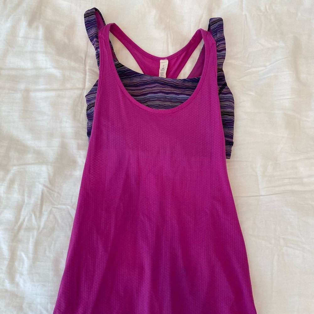 Lululemon tank